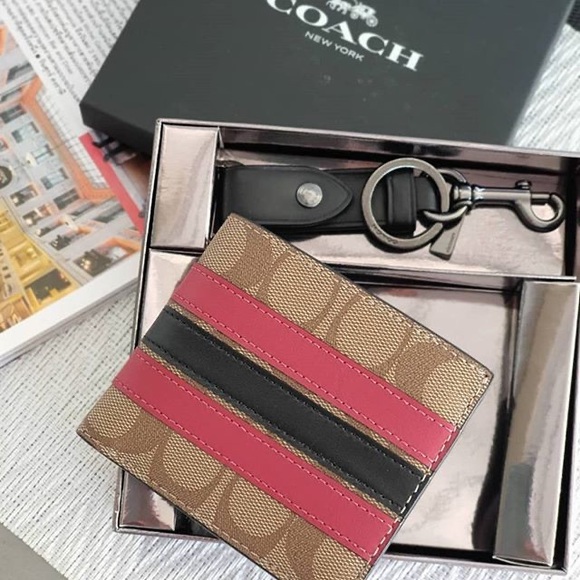 Boxed Signature ID Billfold Wallet Key Gift Set - Picture 3 of 8